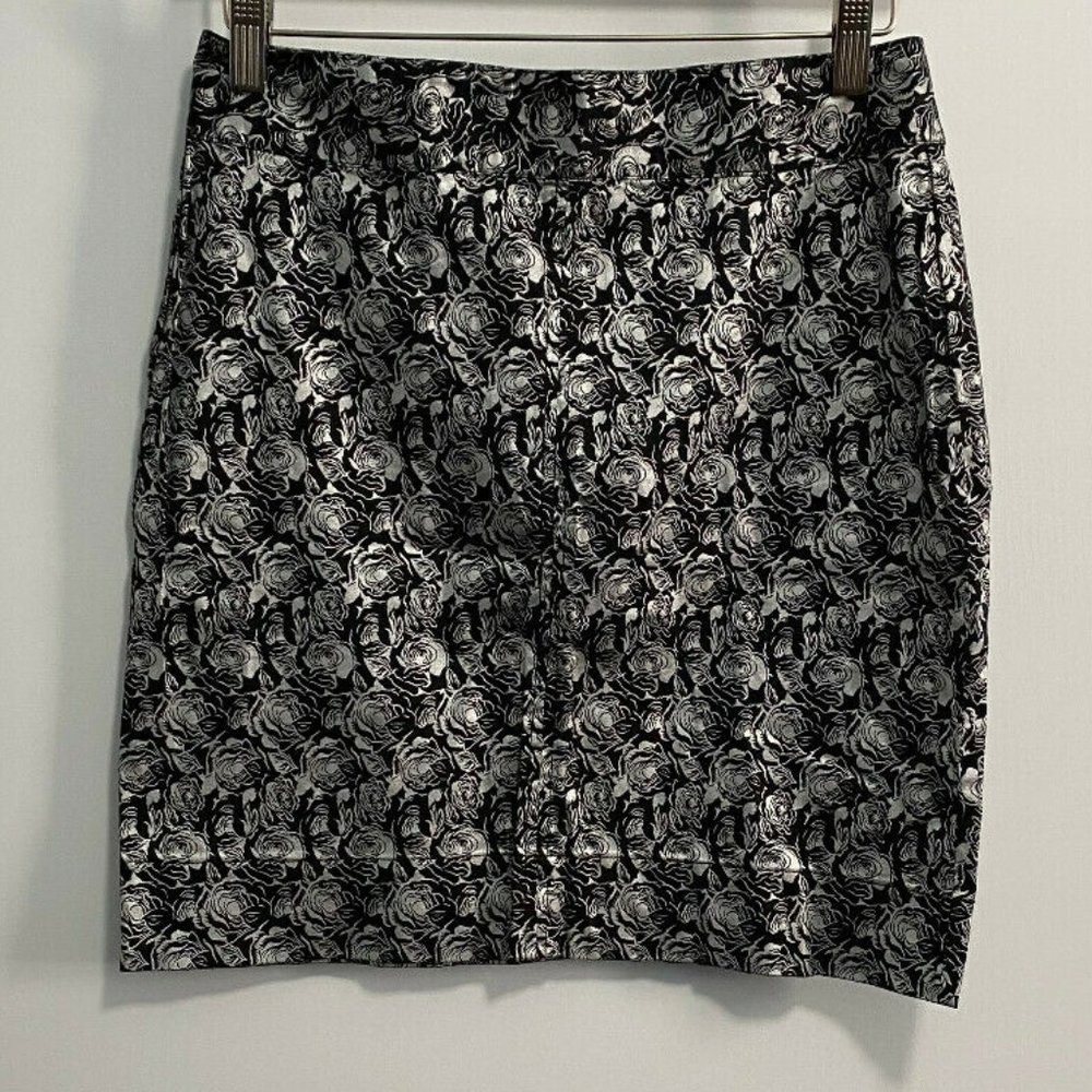 Tulle Black Skirt With Silver Floral Pattern Size‎ S